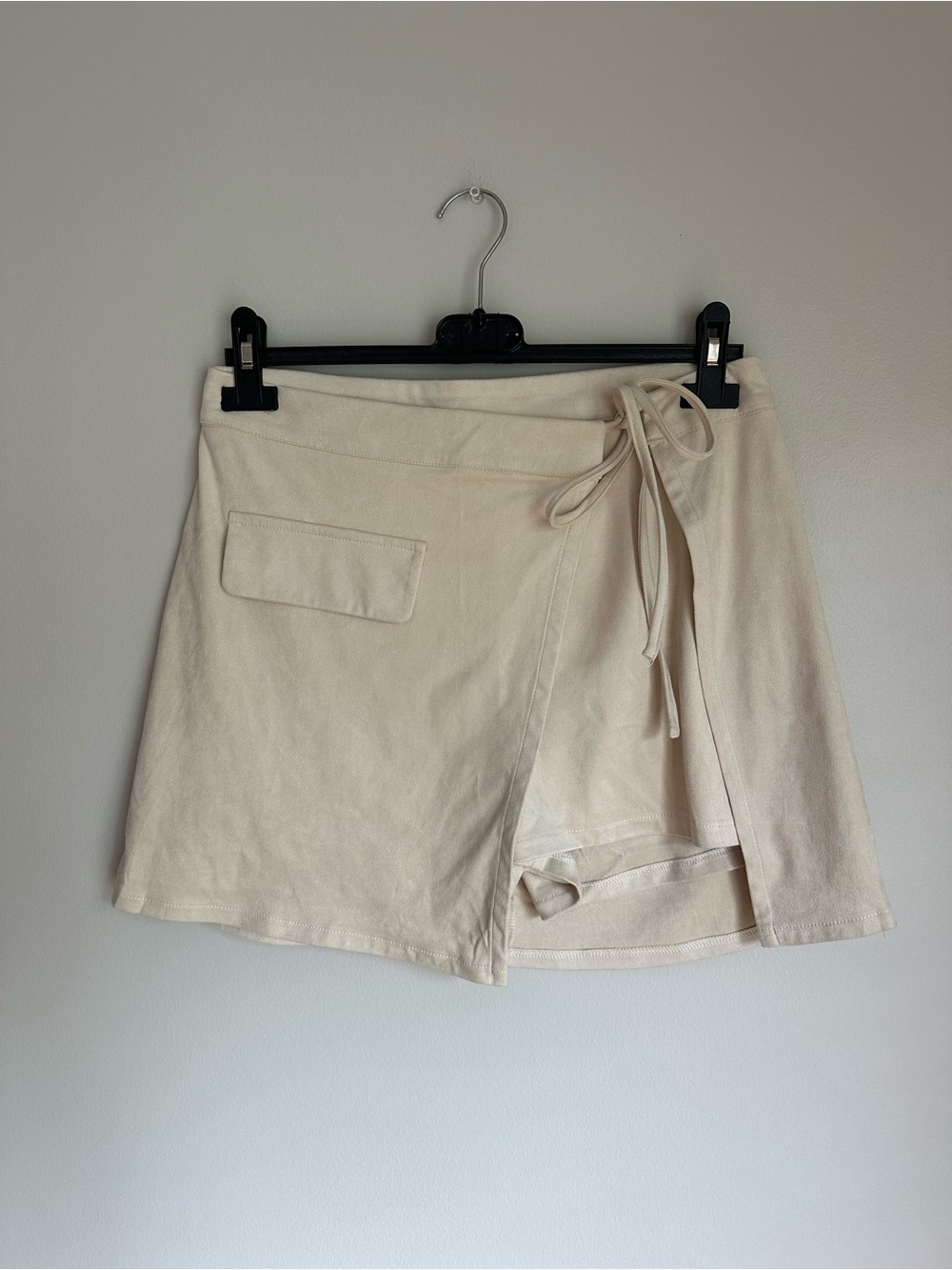 TCEC Cream Wrap Skort with Side Tie